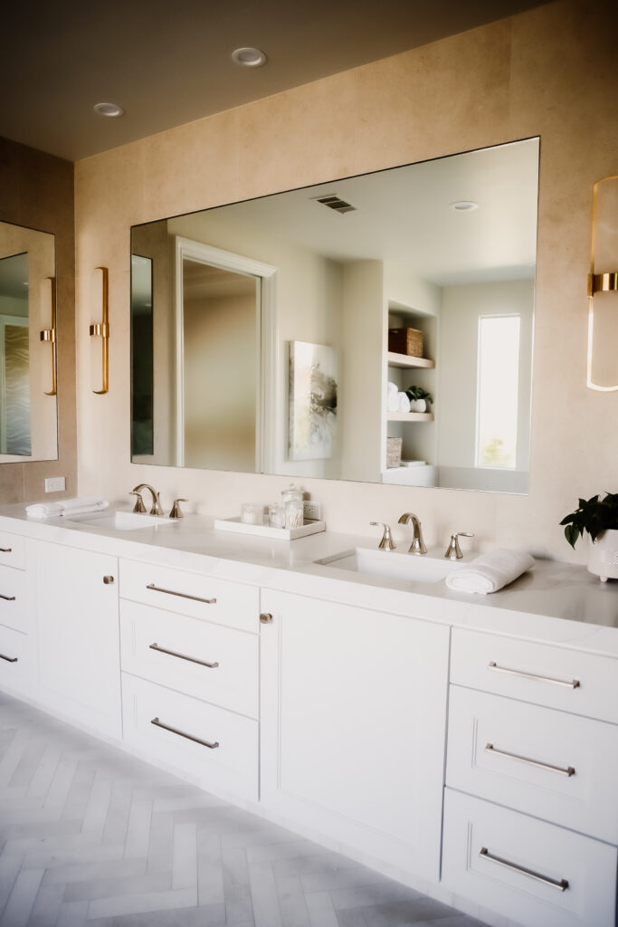 Kelly archer interiors Bathroom Remodel in Bakersfield